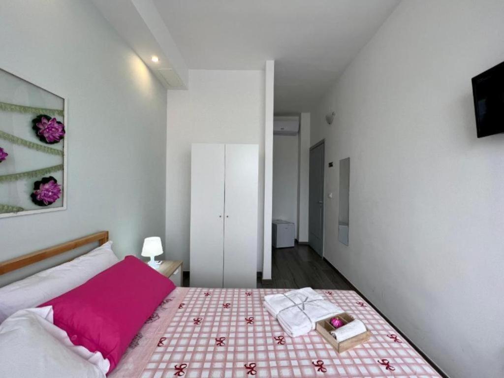 B & B Cavalieri Di Rodi กัลลีโปลี ห้อง รูปภาพ